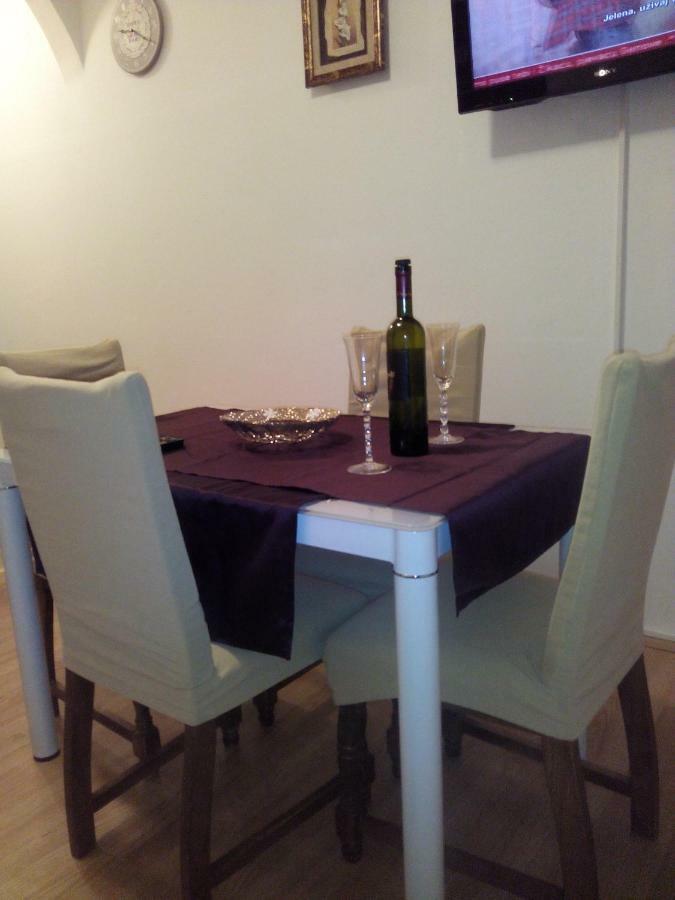 Apartment Artusi พูลา ภายนอก รูปภาพ