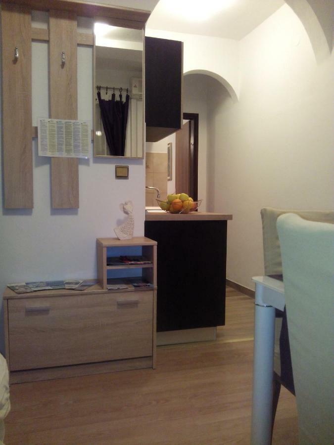 Apartment Artusi พูลา ภายนอก รูปภาพ