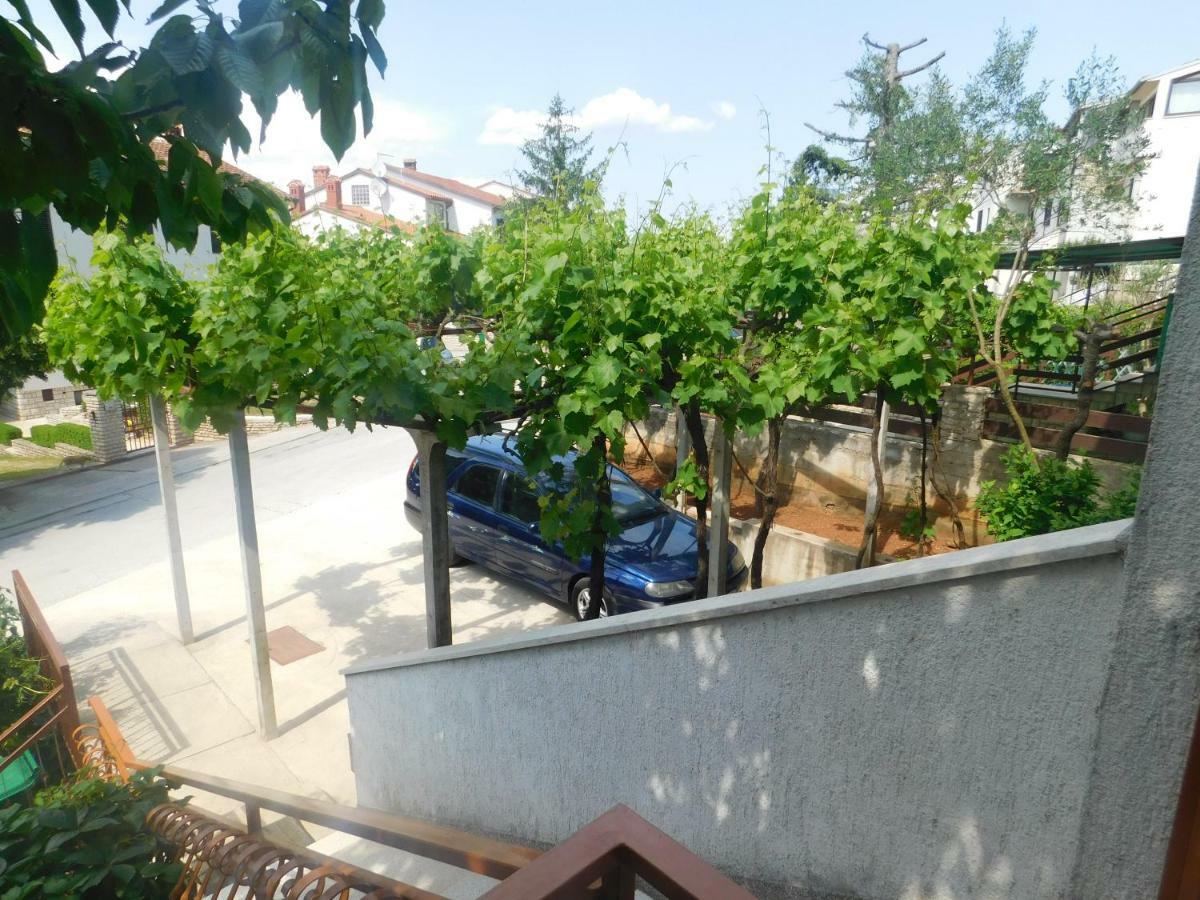 Apartment Artusi พูลา ภายนอก รูปภาพ